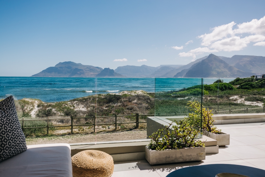 4 Bedroom Property for Sale in Kommetjie Western Cape